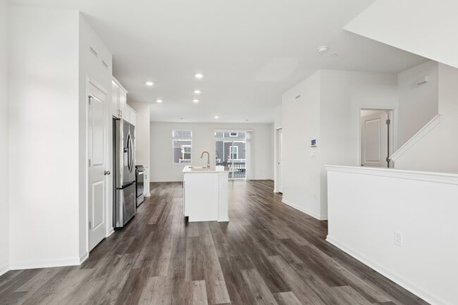 Building Photo - 2111 Yellowstone Blvd