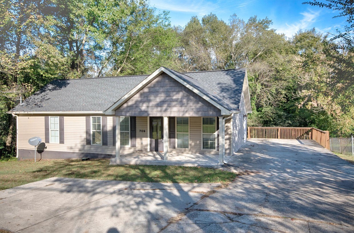 709 Slaughter Rd, Madison, AL 35758 House Rental in Madison, AL