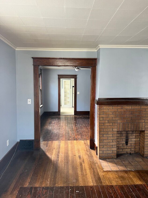 Primary Photo - 1245 W 9th St