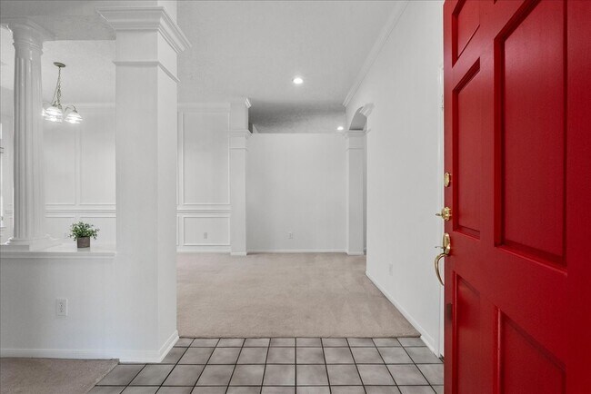 Building Photo - 110 Crimson Bay Dr