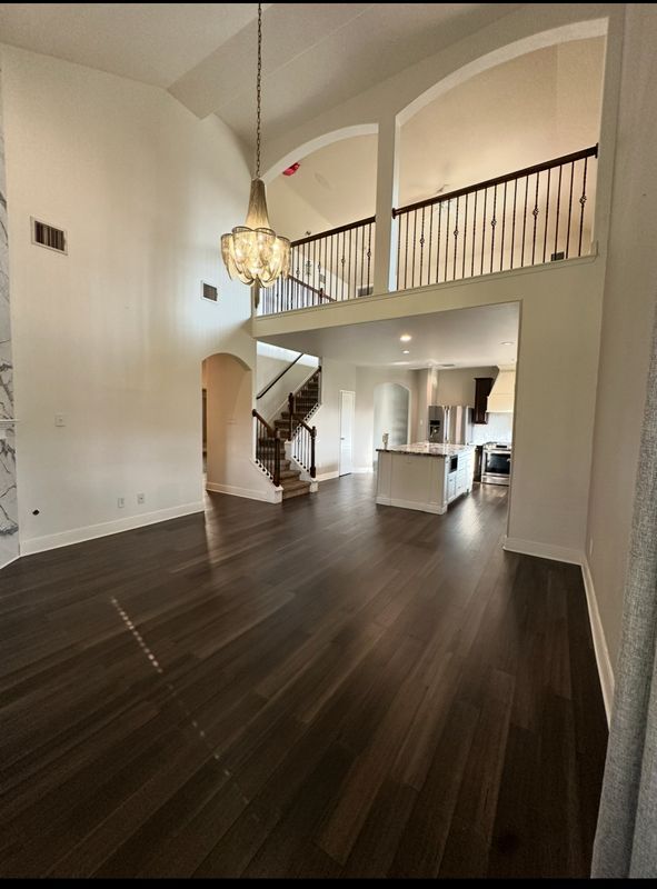 Building Photo - 1103 Treasure Ct