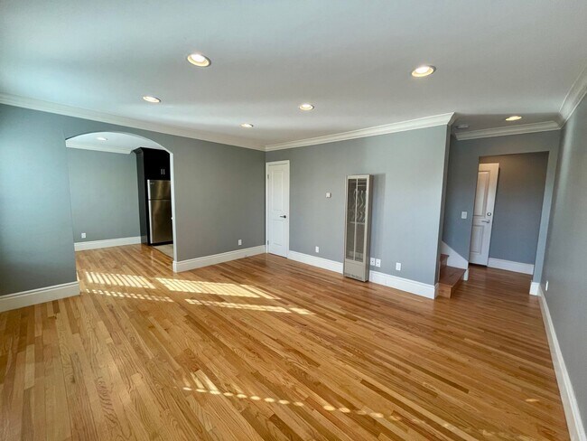 Foto del edificio - Stylish 2BD Golden Hill Gem | A/C, Bonus R...