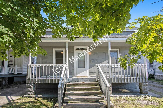 Foto del edificio - 716 W Cedar St