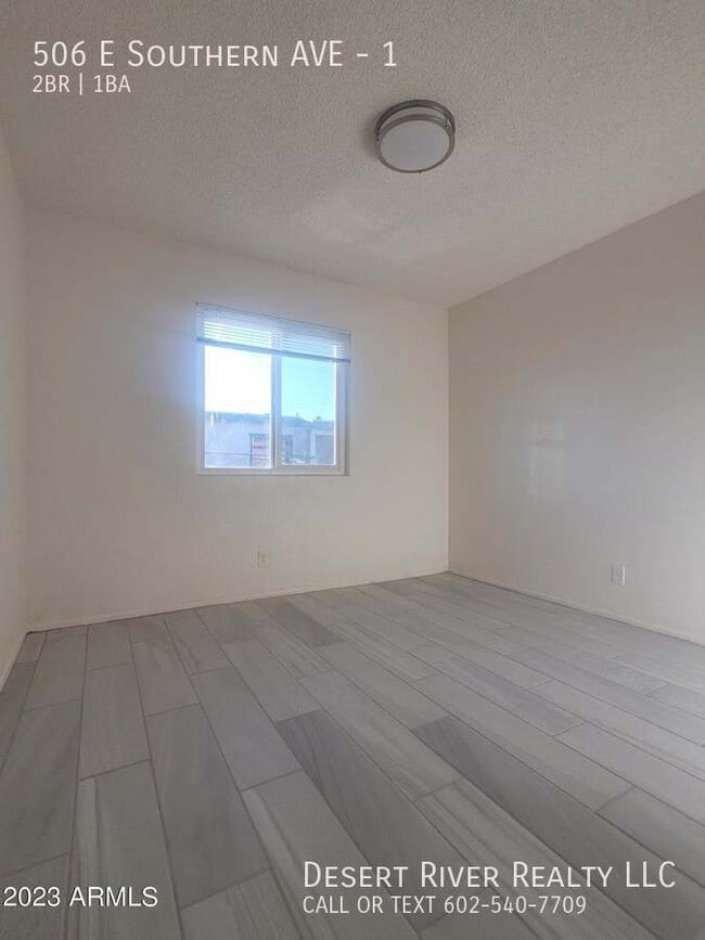 Foto del edificio - 506 E Southern Ave