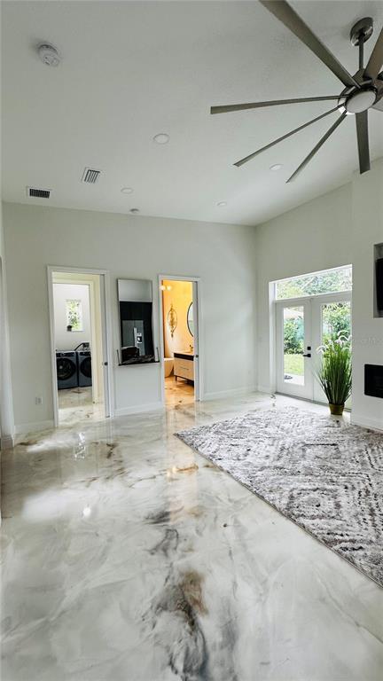 Building Photo - 1586 Twelve Oaks Cir