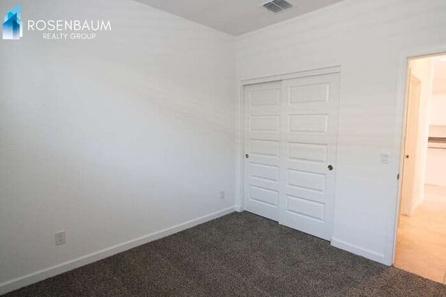 Building Photo - 38095 W Cannataro Ln