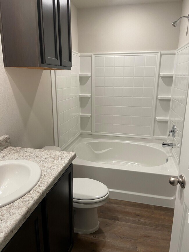 Foto del edificio - 30794 Tanner Ln
