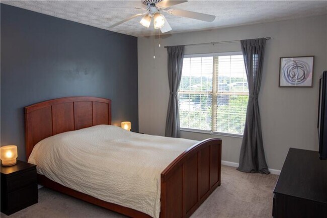 Foto del edificio - 970 Sidney Marcus Blvd NE