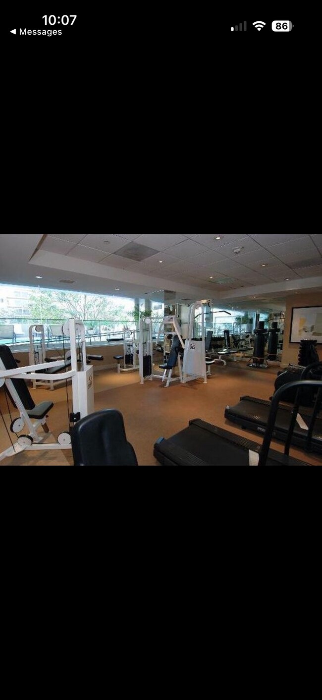 Foto del edificio - 10445 Wilshire Blvd