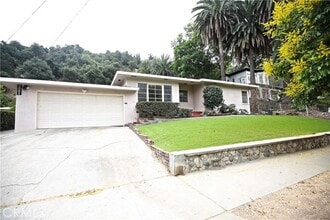 Building Photo - 219 Monterey Rd
