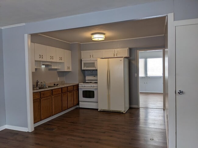 Foto del edificio - 2312 Ridge Ave