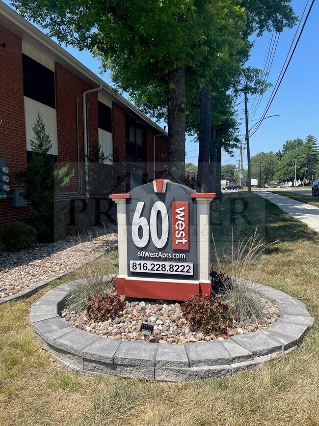 Foto del edificio - Updated 1 bed / 1 bath apartment - 60 West...