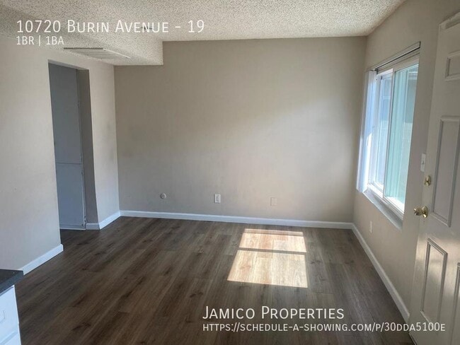 Building Photo - 10720 S Burin Ave