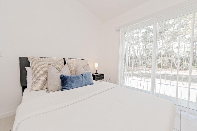 Foto del edificio - 16600 SW 50th Cir
