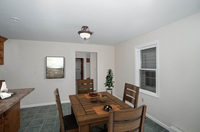 Foto del edificio - 3680 Scotland Rd