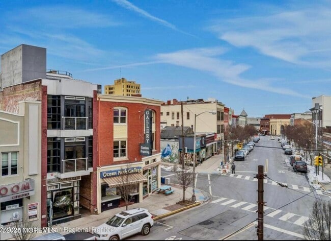 Building Photo - 716 Cookman Ave