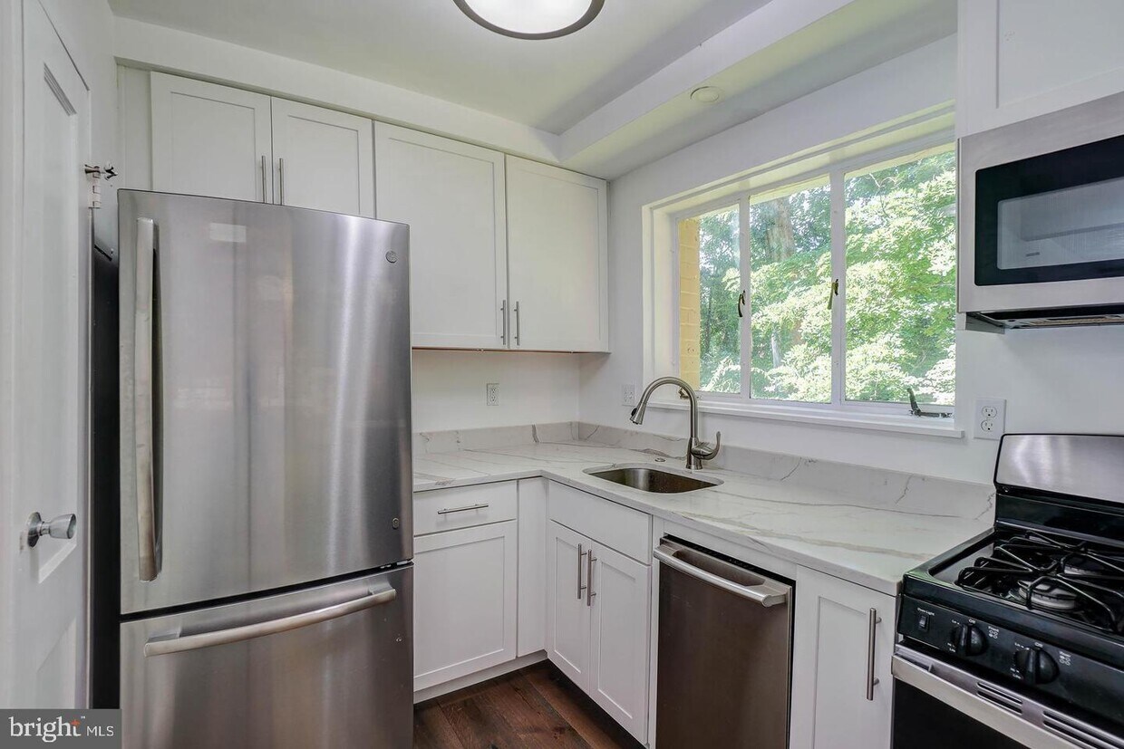 10400 Montrose Ave Unit 102, Bethesda, MD 20814 Apartment for Rent in