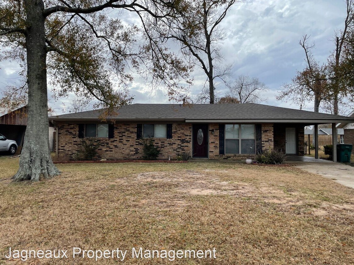 Primary Photo - 3 br, 2 bath House - 2404 Roxton St