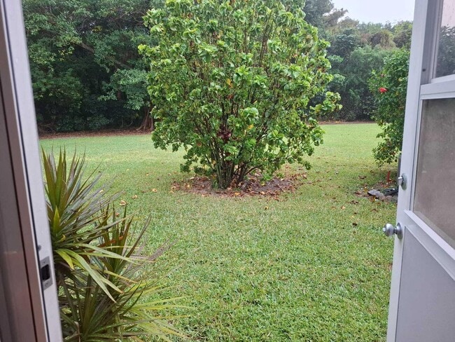 Building Photo - 30 Oakridge C