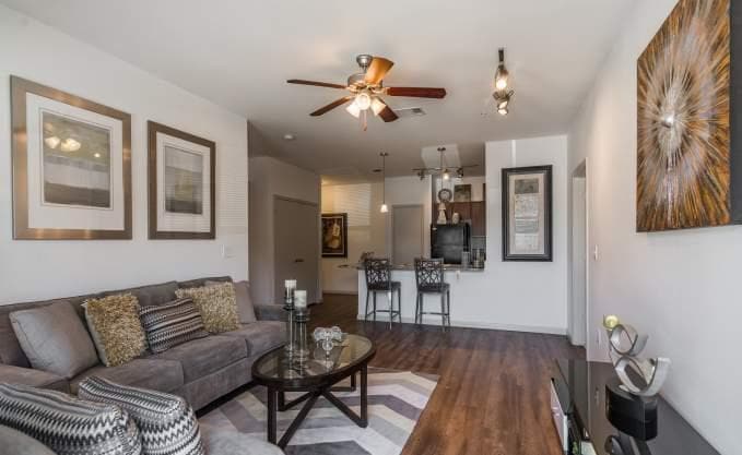 Foto principal - 1 bedroom in Pasadena TX 77505