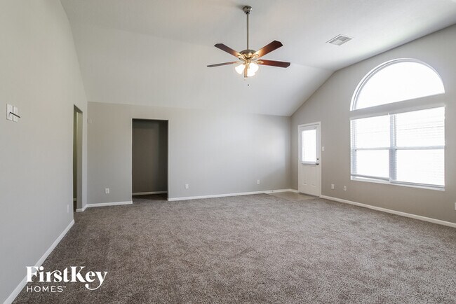 Building Photo - 29307 Alba Rose Dr