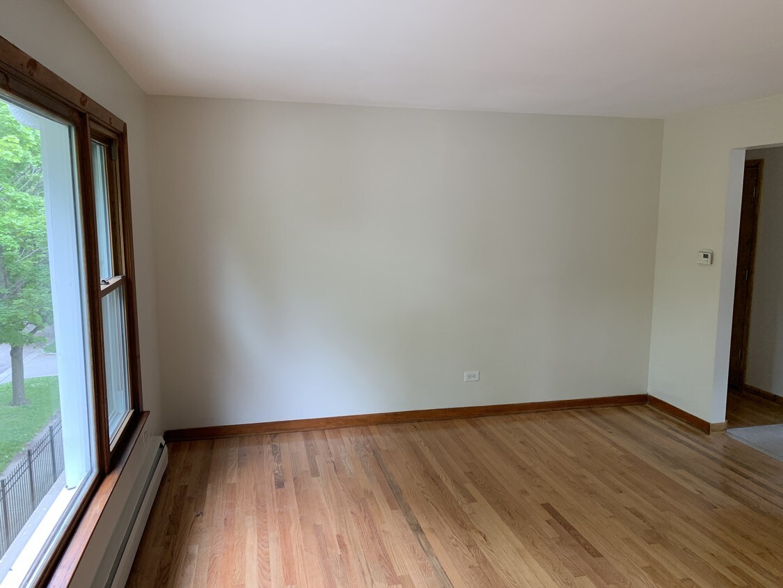 Sala de estar - 801 E 89th Pl