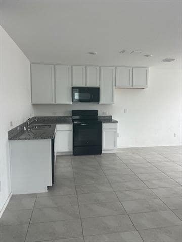 Building Photo - 153 Thresher Ln