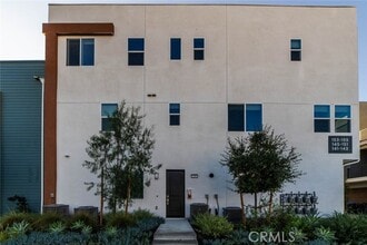 Building Photo - 155 Baluster