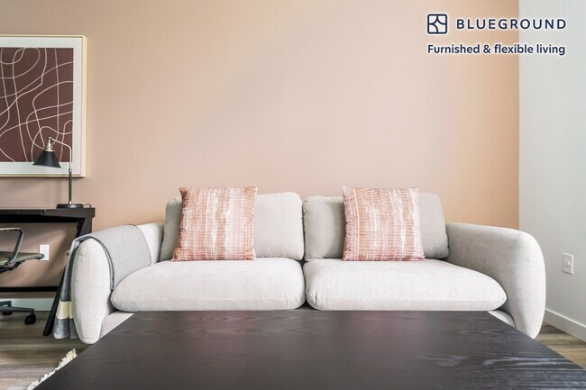 Building Photo - 8709 161st Avenue Northeast