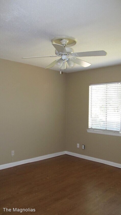 Building Photo - 208 Fairhope Ave