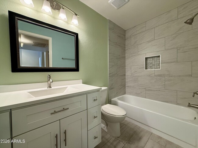 Building Photo - 1632 N El Camino