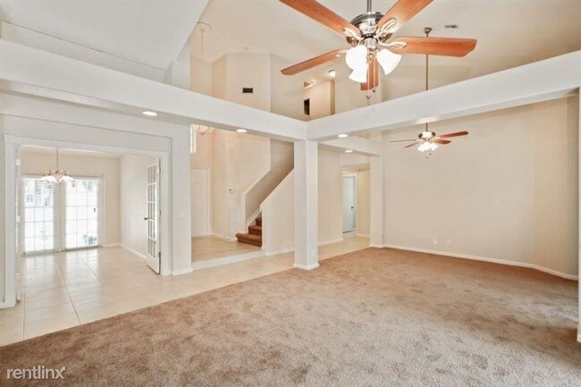Building Photo - 4 br, 3 bath House - 1022 San Luis Rey