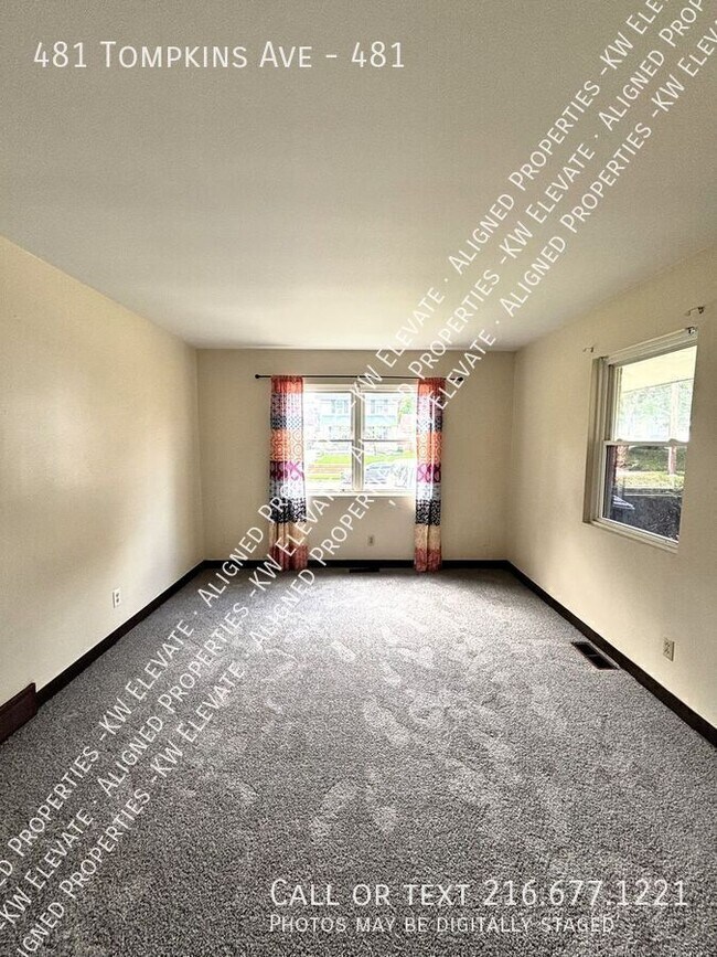 Foto del edificio - 481 Tompkins Ave