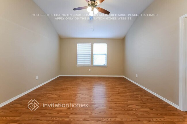 Building Photo - 112 Hackberry Trail