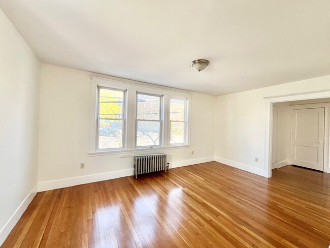 Building Photo - 23 Allston St