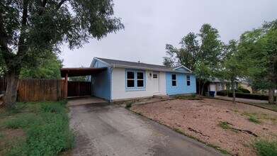 Building Photo - 6810 Chippewa Rd
