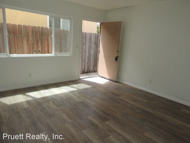 Foto del edificio - 4968 Muir Ave