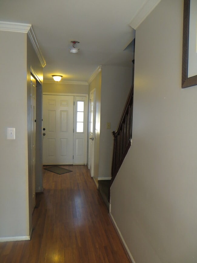 Building Photo - 64 Joda Dr