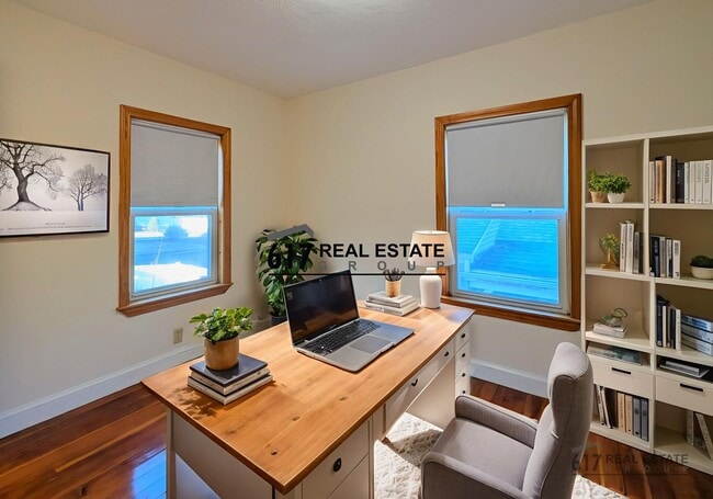 Building Photo - 5 Rifle Ct