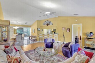 Building Photo - 5897 Chanteclair Dr