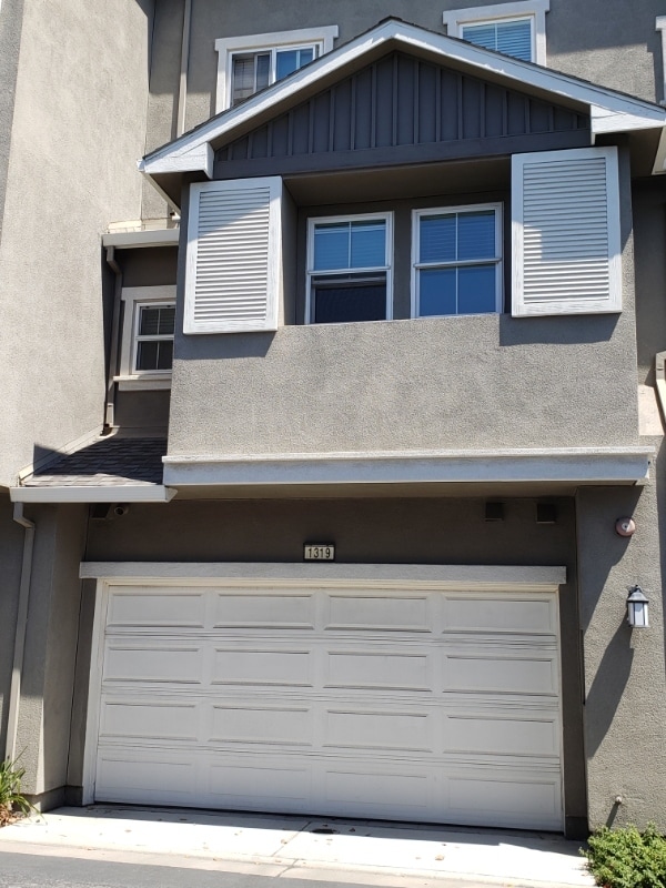 Building Photo - 1319 De Altura Common