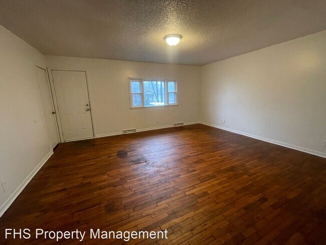 Building Photo - 3 br, 2 bath House - 1331 N Brown Ave