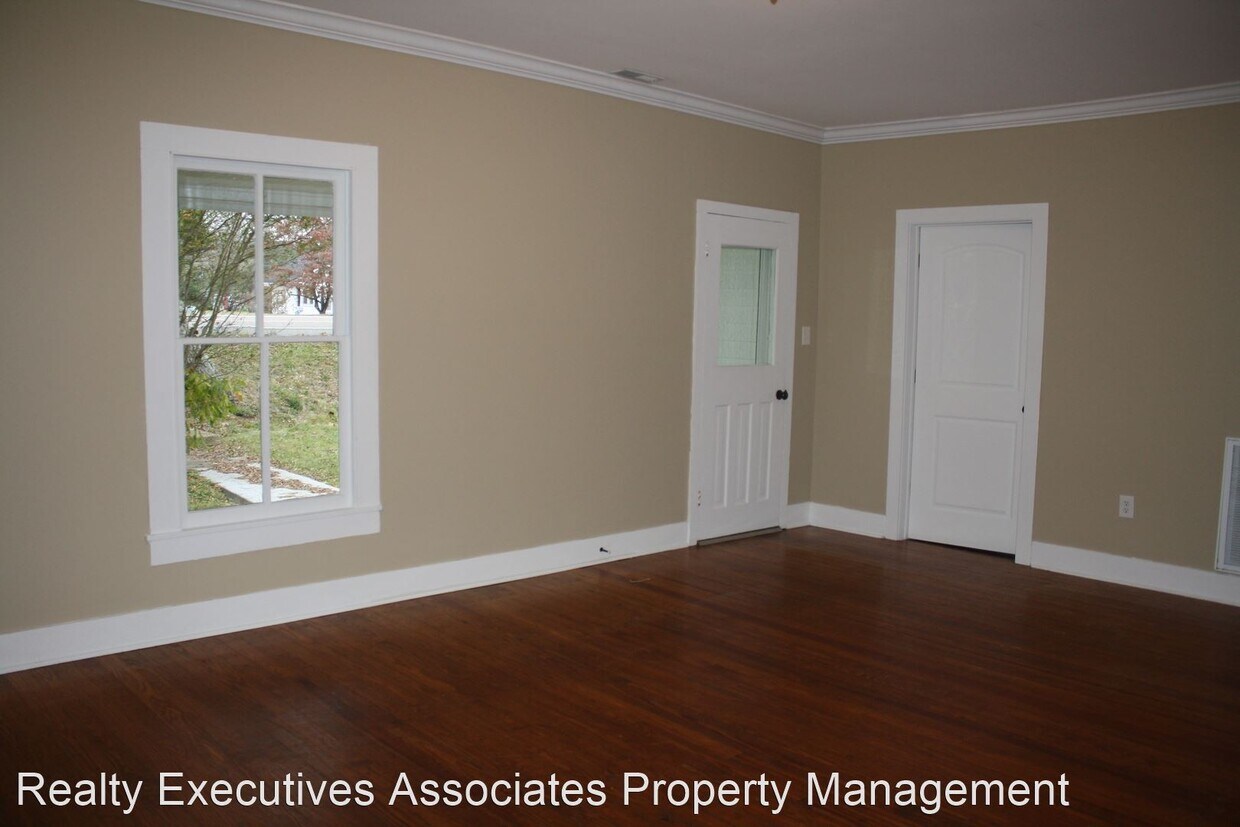 Building Photo - 3 br, 1 bath House - 3932 Andersonville Hwy