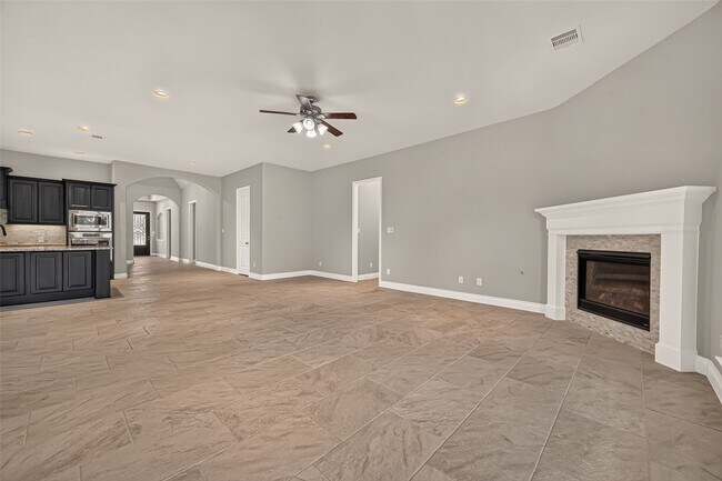 Foto del edificio - 27124 Holtwood Grove Rd