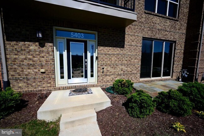 Foto del edificio - 5403 Woodyard Rd