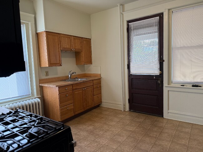 Foto del edificio - 1629 W Broad St