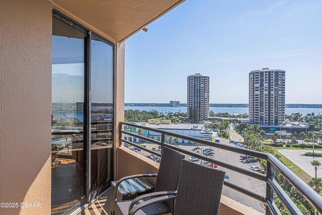 Foto del edificio - 3023 S Atlantic Ave