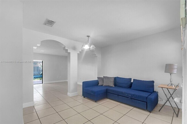 Foto del edificio - 11630 SW 2nd St