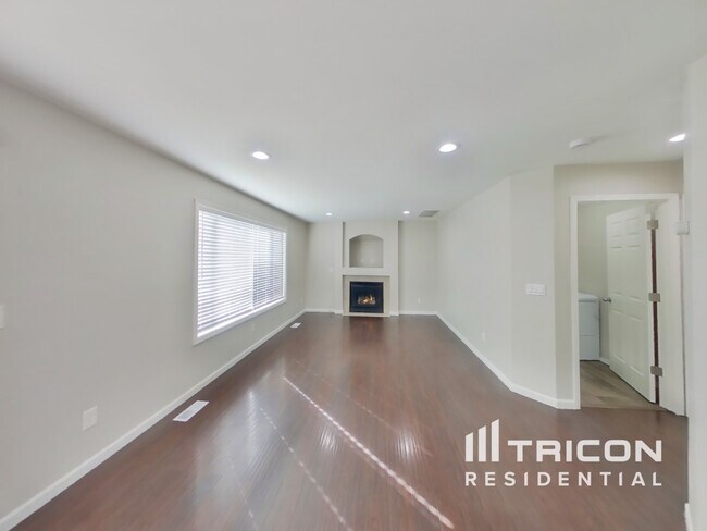 Foto del edificio - 6947 E D St