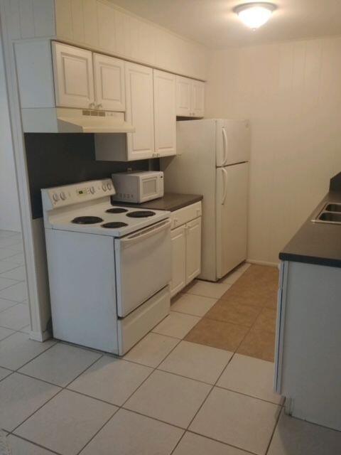 Foto del edificio - 1150 Carlton Ct